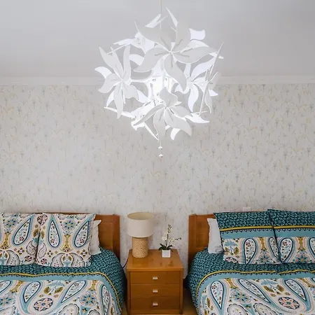 דירה Farol Place