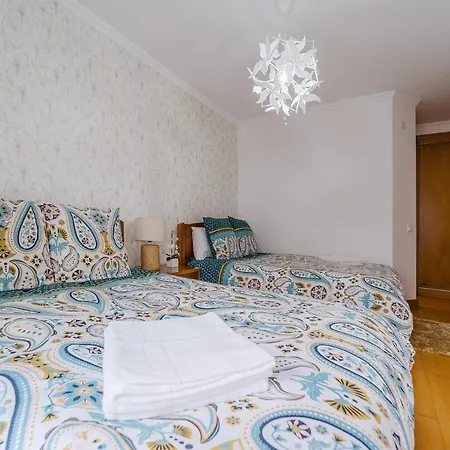 Farol Place דירה נאזרה